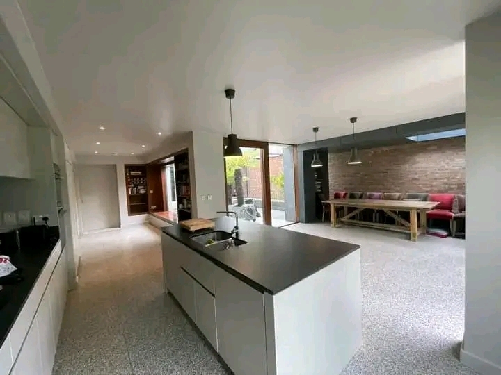 Hire a Painter: Gaint Maintenance